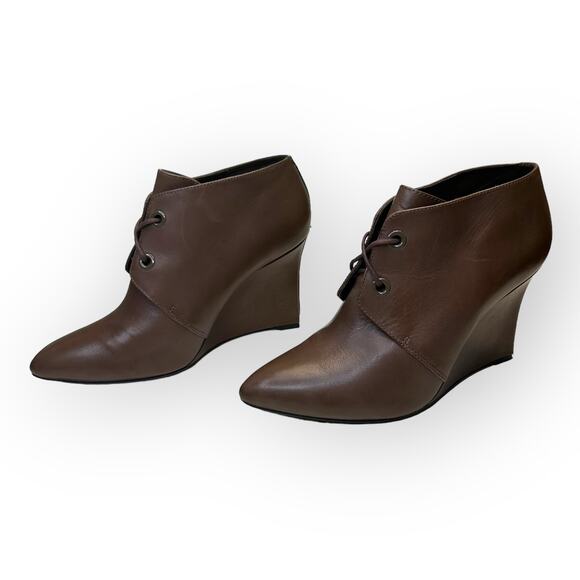 Clarks Women's Kelbrook Azizi Lace-Up Leather Ankle Boot 9M Taupe brown Leather - Picture 7 of 12